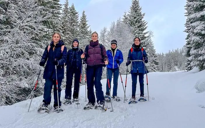 Schneeschuhe in Voss mit Outdoor Norway