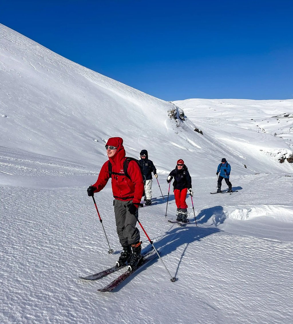 ADVANCE - 2025 BACKCOUNTRY SKI 14
