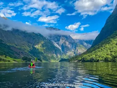 Sea kayak nærøyfjord geführte tour