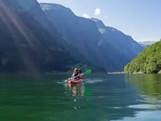 Fjord Kajakfahren Nærøyfjord