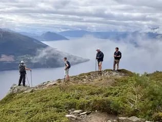 Wanderung im Hardangerfjord