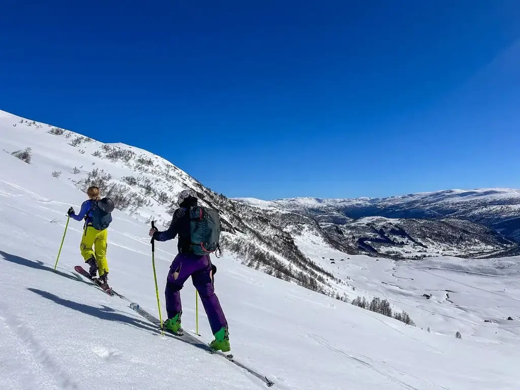 7 TAGE SKIFAHREN IN FJORD NORWEGEN & AURORA IN TROMSØ