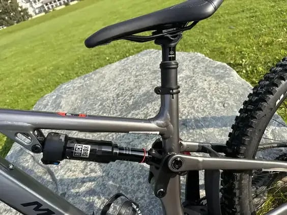 MOUNTAIN BIKE Vollgefedert | Vermietung - 2