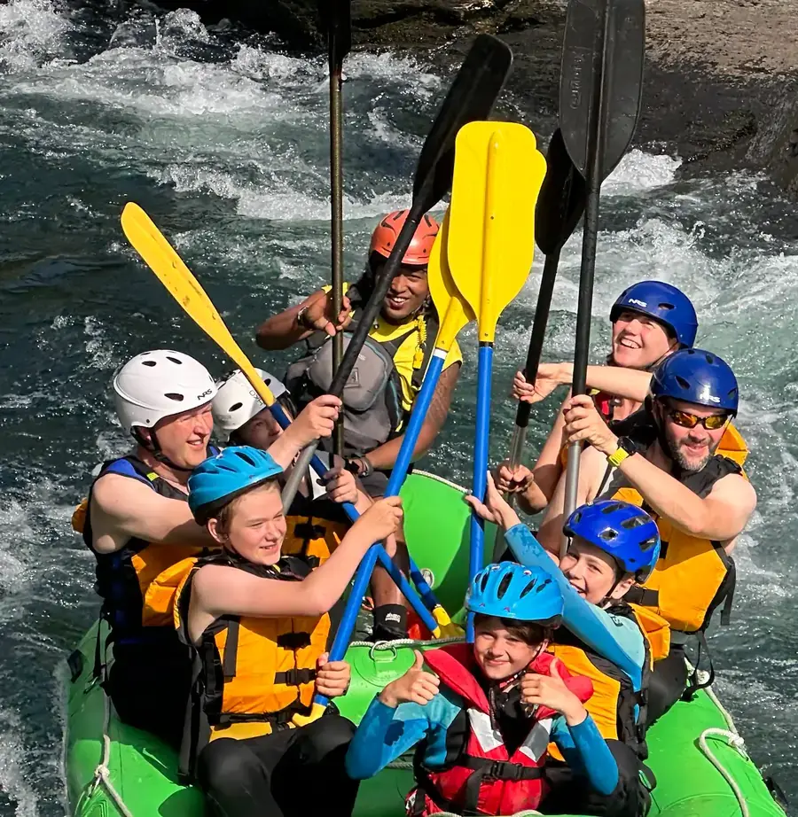 Bestes Familien-Rafting-Abenteuer in Voss