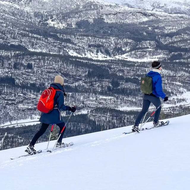 SCHNEESCHUHWANDERUNG