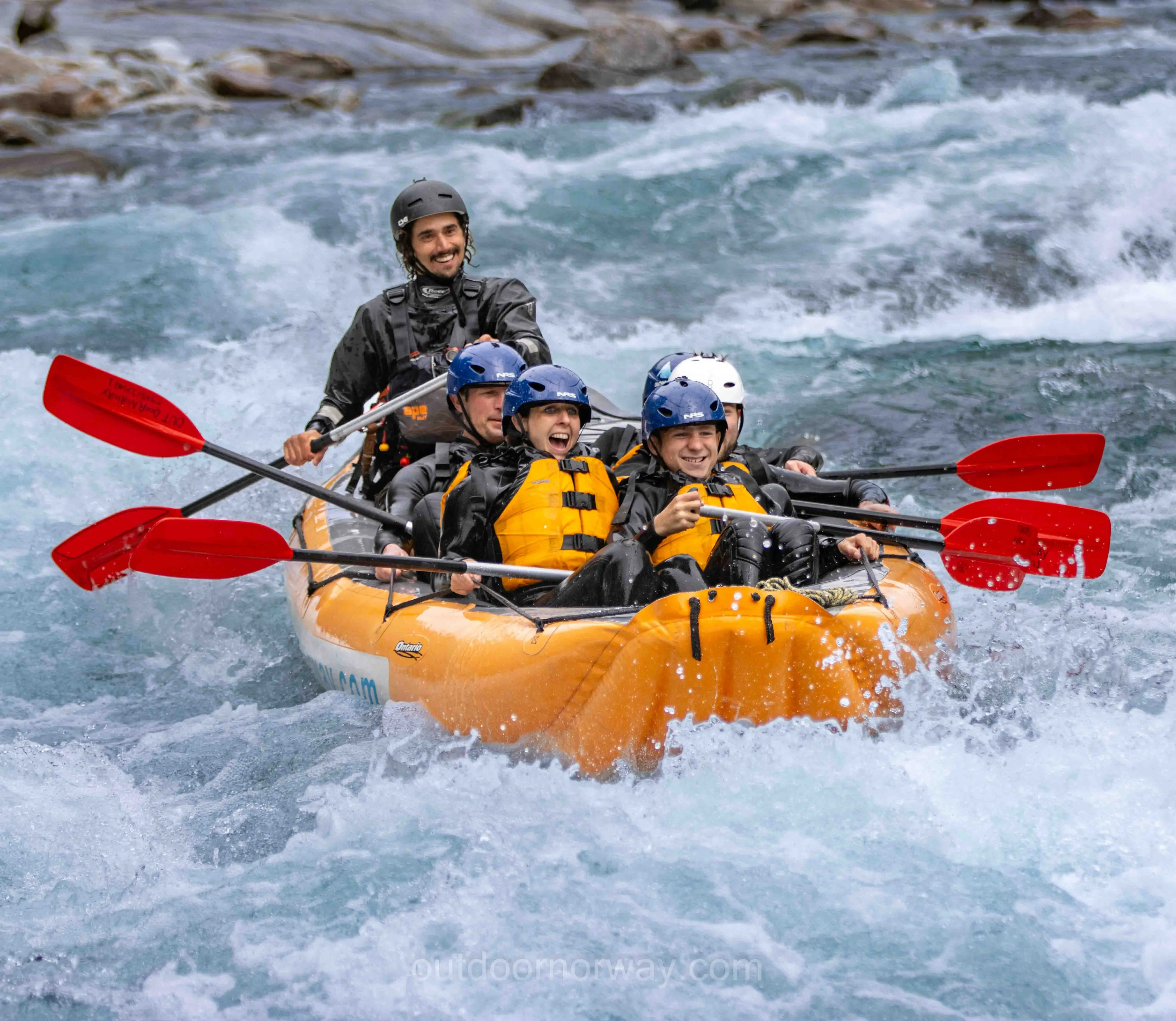 Wildwasser-Rafting_